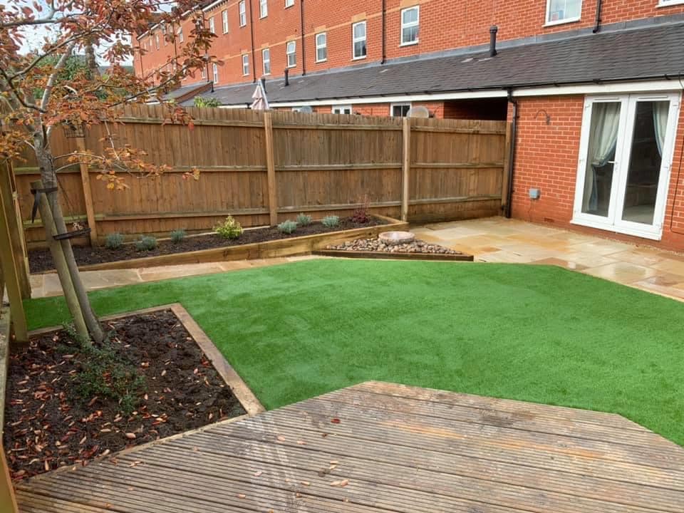 garden patio and landscaping